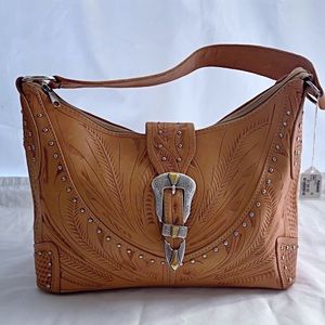 NWT Natural tan Leather stamped purse with buckle